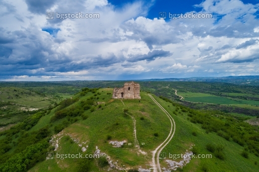 Крепост Букелон до село Маточина