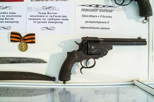 Оръжия в музея на Меджиди табия