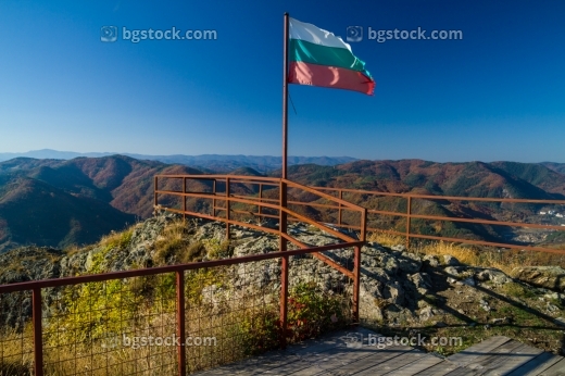 Панорамна площадка Момчиловата крепост